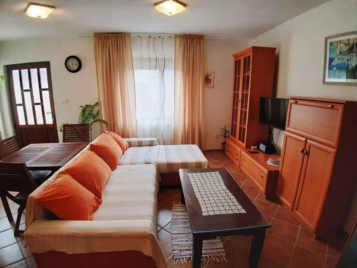 Holiday Home In Saftici 26679 Barci Luaran gambar